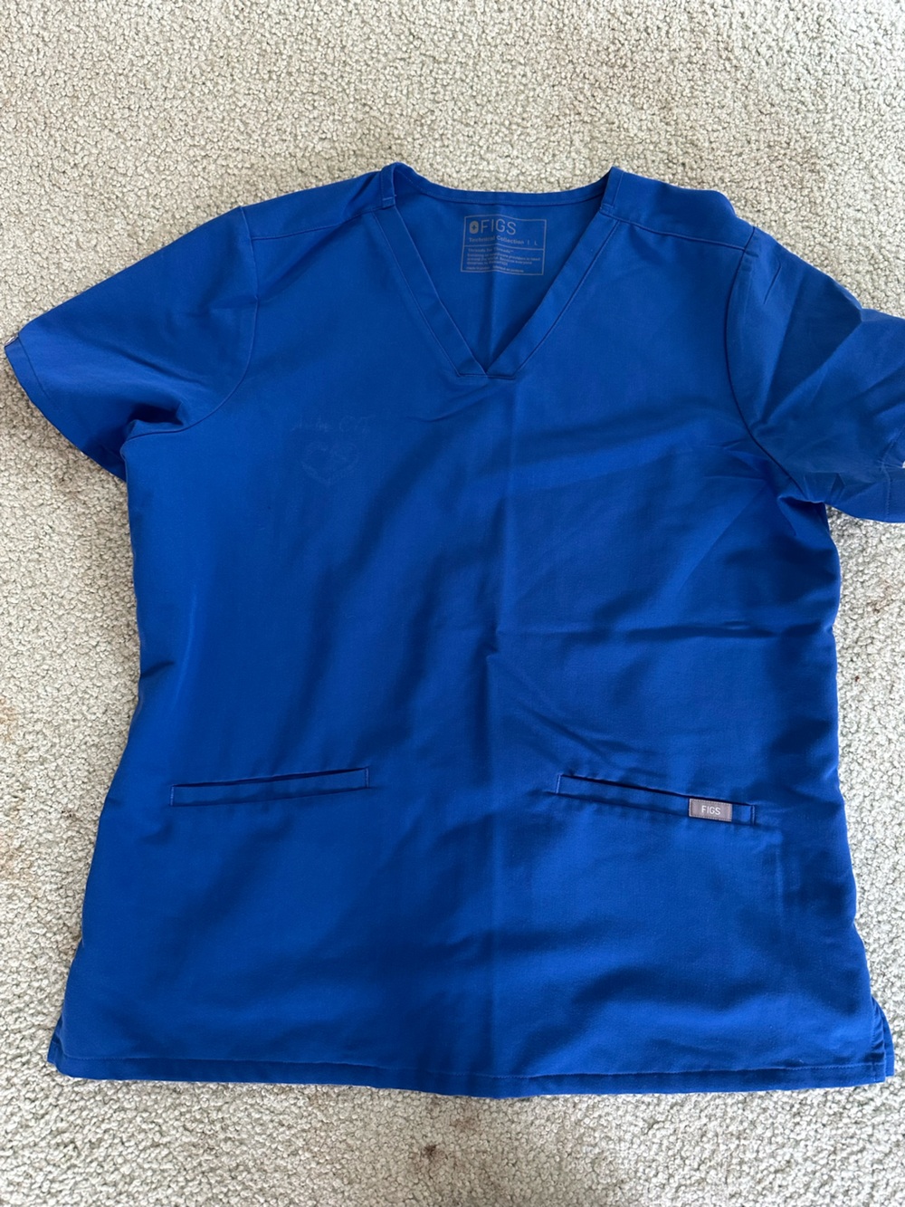 FIGS Winning Blue Casma Scrub Top- SIZE LARGE